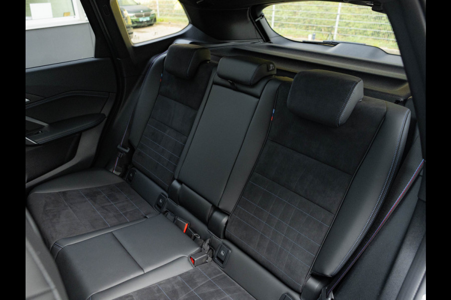 BMW X1 xDrive30e M-Sport Pro - Pano - Trekhaak - Driving Ass Prof - Harman Kardon