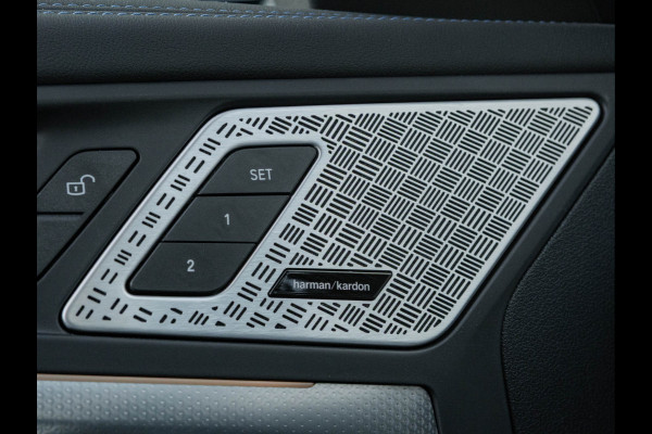 BMW X1 xDrive30e M-Sport Pro - Pano - Trekhaak - Driving Ass Prof - Harman Kardon