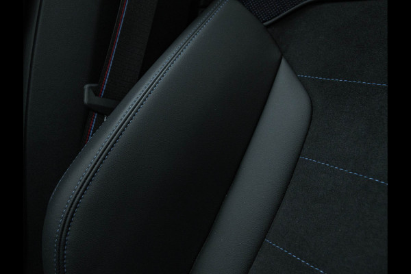 BMW X1 xDrive30e M-Sport Pro - Pano - Trekhaak - Driving Ass Prof - Harman Kardon