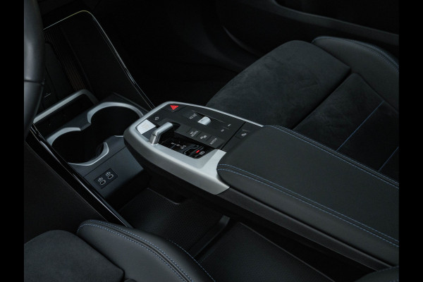 BMW X1 xDrive30e M-Sport Pro - Pano - Trekhaak - Driving Ass Prof - Harman Kardon