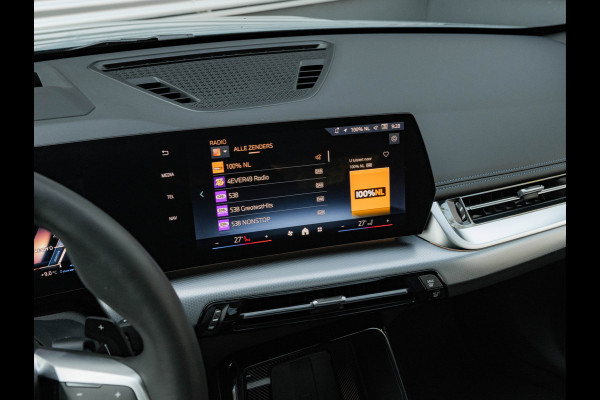 BMW X1 xDrive30e M-Sport Pro - Pano - Trekhaak - Driving Ass Prof - Harman Kardon