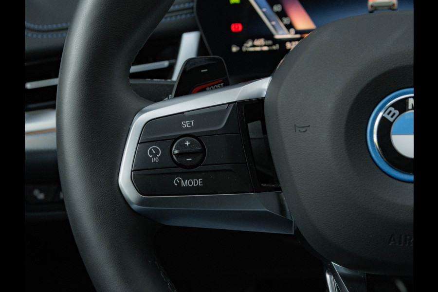 BMW X1 xDrive30e M-Sport Pro - Pano - Trekhaak - Driving Ass Prof - Harman Kardon