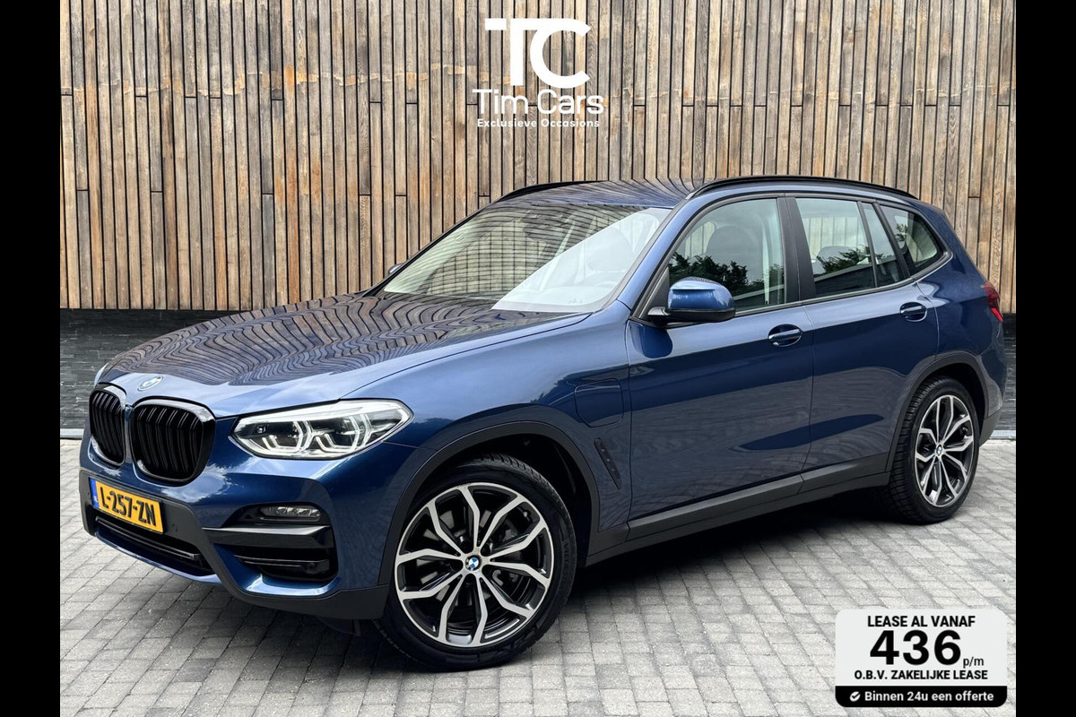BMW X3 xDrive30e Automaat | Stoelverwarming | Leer | 20 inch lichtmetalen velgen | LED verlichting | Apple CarPlay | Cruise control | C BMW X3 xDrive30e Automaat | Stoelverwarming | Leer | 20 inch lichtmetalen velgen | LED verlichting | Apple CarPlay | Cruise control | C