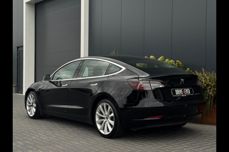Tesla Model 3 Long Range DUAL MOTOR AWD 75kWh PANO NAVI CAMERA LED