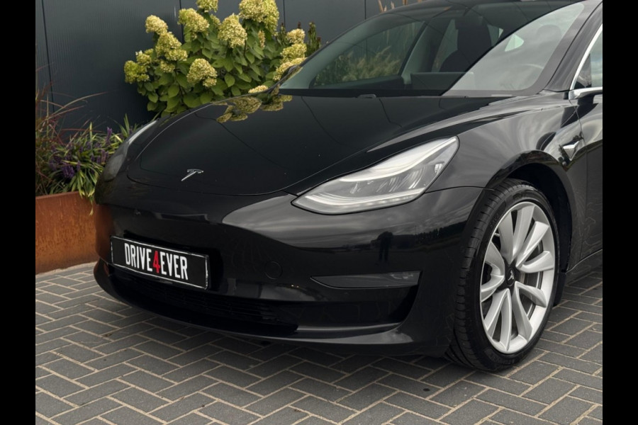 Tesla Model 3 Long Range DUAL MOTOR AWD 75kWh PANO NAVI CAMERA LED