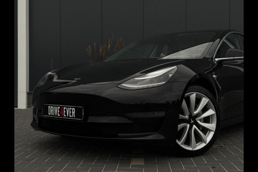 Tesla Model 3 Long Range DUAL MOTOR AWD 75kWh PANO NAVI CAMERA LED