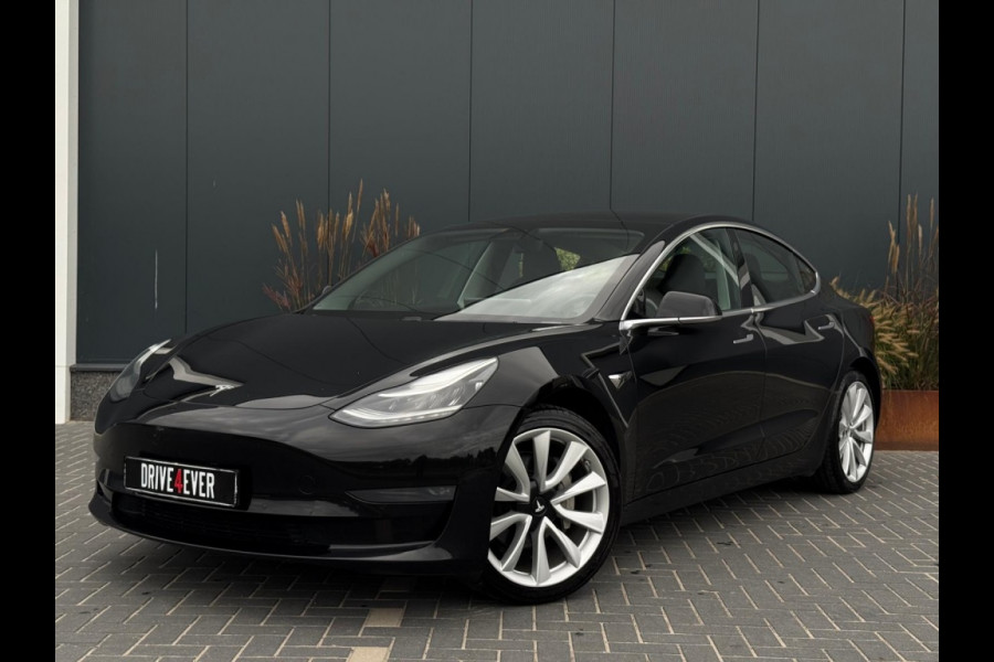 Tesla Model 3 Long Range DUAL MOTOR AWD 75kWh PANO NAVI CAMERA LED