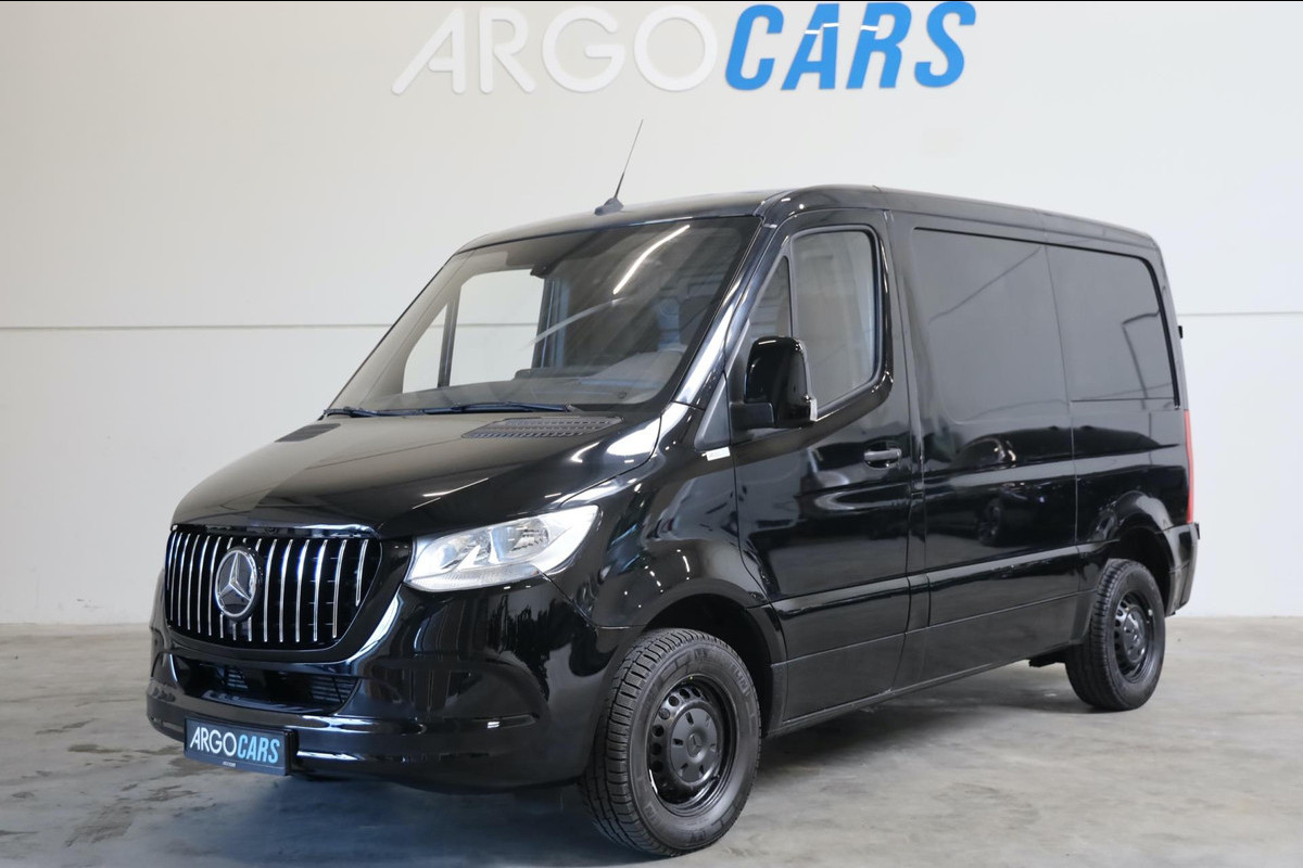 Mercedes-Benz Sprinter 211 CDI L1/H1 NAP ZWART CLIMA CRUISE CONTROL CAMERA 3 ZITS REGENSENSOR NAP LEASE V/A 144,- P.M. INRUIL MOG Mercedes-Benz Sprinter 211 CDI L1/H1 NAP ZWART CLIMA CRUISE CONTROL CAMERA 3 ZITS REGENSENSOR NAP LEASE V/A 144,- P.M. INRUIL MOG