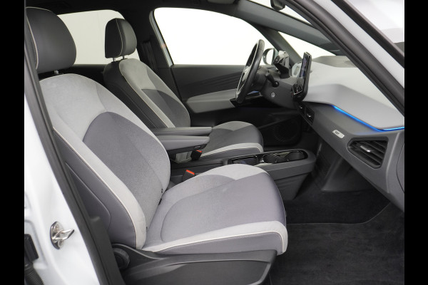 Volkswagen ID.3 First Plus 58kWh Trekhaak Camera Apple Carplay Android Auto Navi Adap.Cruise Ecc Pdc Matrix Led Stoelverwarming Lmv DAB Keyless Rijstrooksensor Wifi Origineel Nederlandse Auto