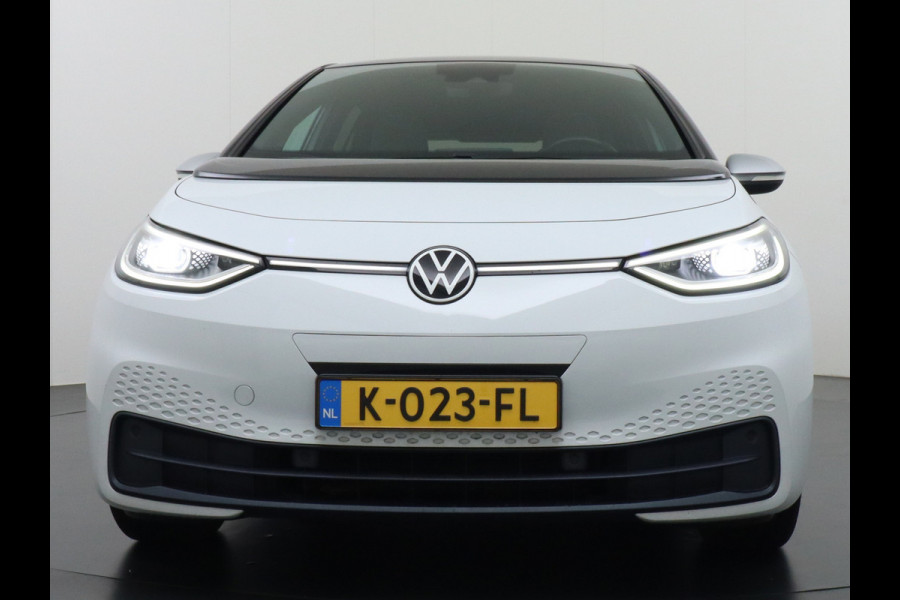 Volkswagen ID.3 First Plus 58kWh Trekhaak Camera Apple Carplay Android Auto Navi Adap.Cruise Ecc Pdc Matrix Led Stoelverwarming Lmv DAB Keyless Rijstrooksensor Wifi Origineel Nederlandse Auto