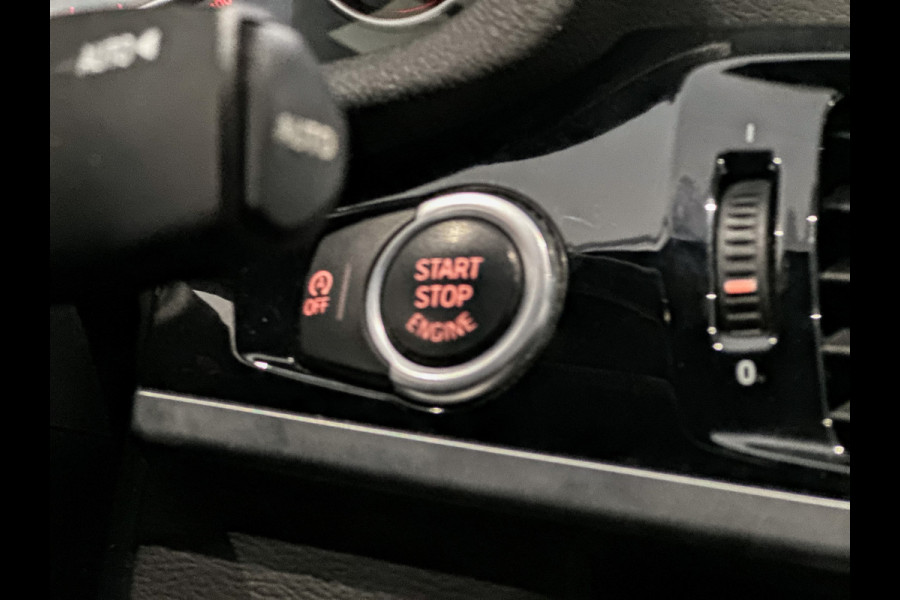 BMW X4 xDrive20i High Ex. |Camera|M-Pakket|LED