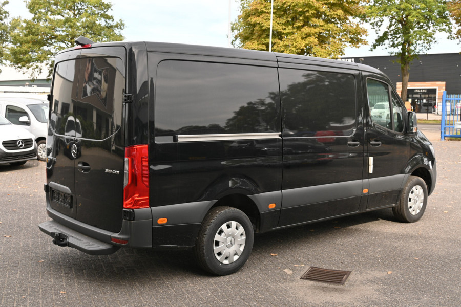 Mercedes-Benz Sprinter 315 CDI L2H1 model 2025 MBUX 10.25, Trekhaak