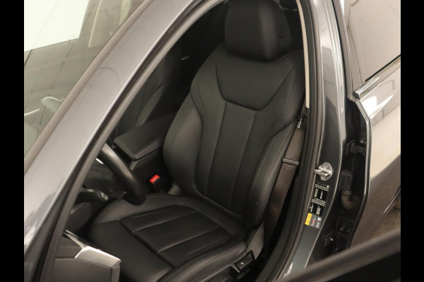 BMW 3-serie 320e Sport Line | Leder | Stoelverwarming | Camera | Sportstoelen | Live Cockpit | Carplay | Navigatie | Parkeerhulp | Climate control