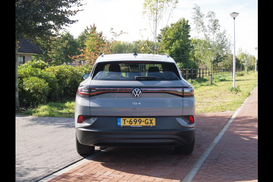 Volkswagen ID.4 Pure 52 kWh | Apple Carplay | Cruise Control | Parkeersensoren | Sfeerverlichting |