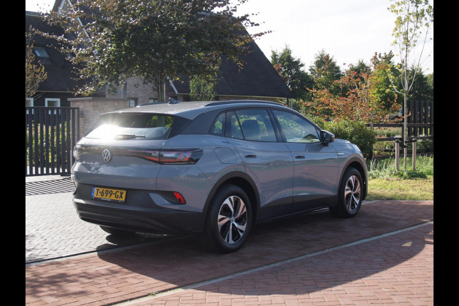Volkswagen ID.4 Pure 52 kWh | Apple Carplay | Cruise Control | Parkeersensoren | Sfeerverlichting |