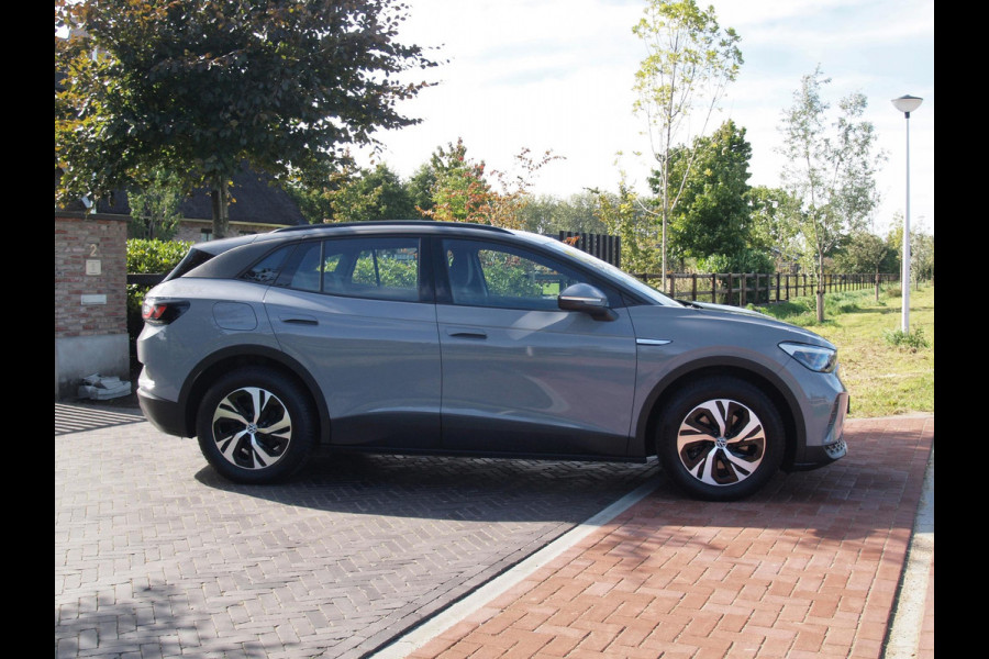 Volkswagen ID.4 Pure 52 kWh | Apple Carplay | Cruise Control | Parkeersensoren | Sfeerverlichting |