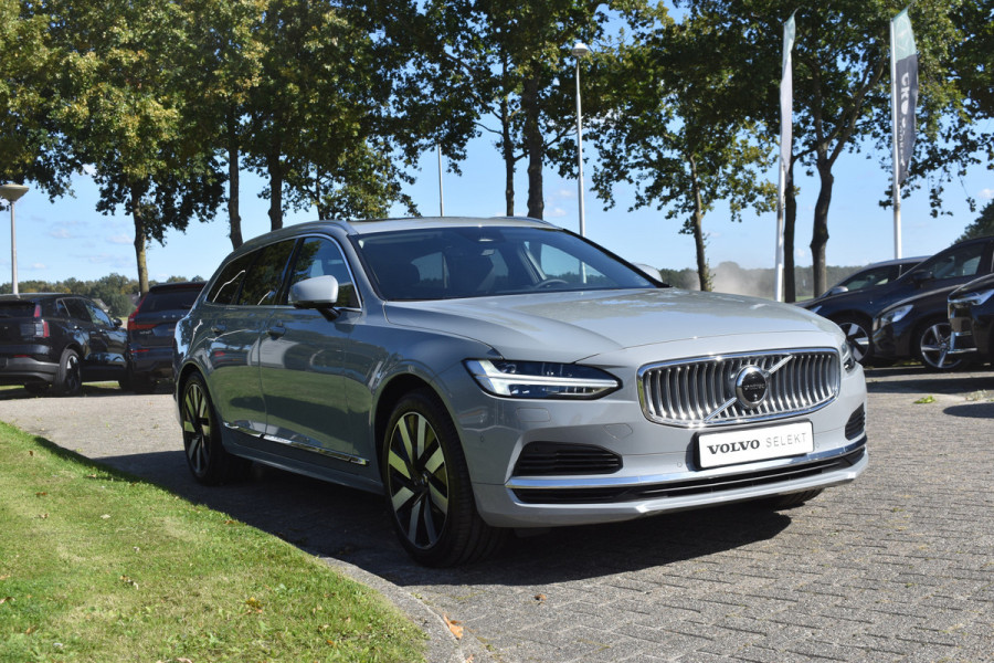 Volvo V90 T8 AWD 455PK Plug-in Hybrid Ultra Bright | HUD | B&W | 360 camera | Stuurverwarming | Panodak | 19"LMV