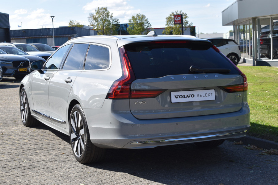 Volvo V90 T8 AWD 455PK Plug-in Hybrid Ultra Bright | HUD | B&W | 360 camera | Stuurverwarming | Panodak | 19"LMV