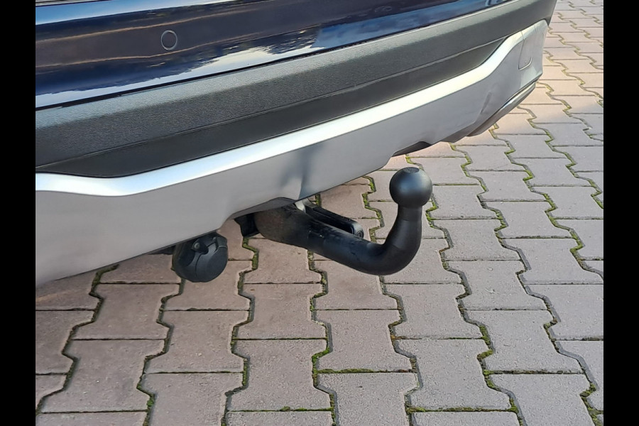 Mercedes-Benz GLA 180 Activity Edition | Navi | Camera | Afn. Trekhaak | Elektr. A. klep | Sportinterieur | Mercedes-Benz GLA 180 Activity Edition | Navi | Camera | Afn. Trekhaak | Elektr. A. klep | Sportinterieur |