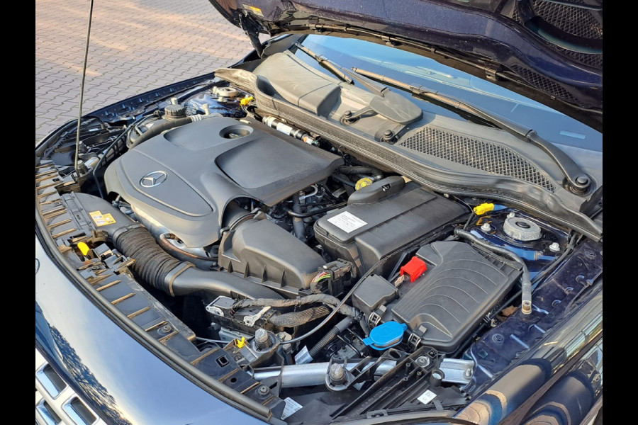 Mercedes-Benz GLA 180 Activity Edition | Navi | Camera | Afn. Trekhaak | Elektr. A. klep | Sportinterieur | Mercedes-Benz GLA 180 Activity Edition | Navi | Camera | Afn. Trekhaak | Elektr. A. klep | Sportinterieur |