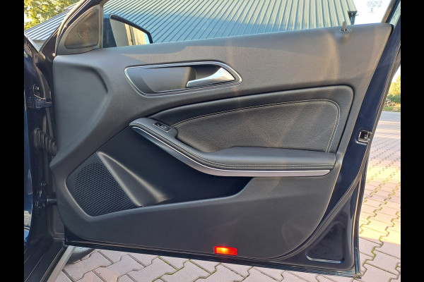 Mercedes-Benz GLA 180 Activity Edition | Navi | Camera | Afn. Trekhaak | Elektr. A. klep | Sportinterieur | Mercedes-Benz GLA 180 Activity Edition | Navi | Camera | Afn. Trekhaak | Elektr. A. klep | Sportinterieur |