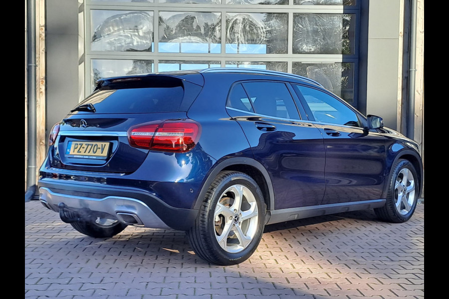 Mercedes-Benz GLA 180 Activity Edition | Navi | Camera | Afn. Trekhaak | Elektr. A. klep | Sportinterieur | Mercedes-Benz GLA 180 Activity Edition | Navi | Camera | Afn. Trekhaak | Elektr. A. klep | Sportinterieur |