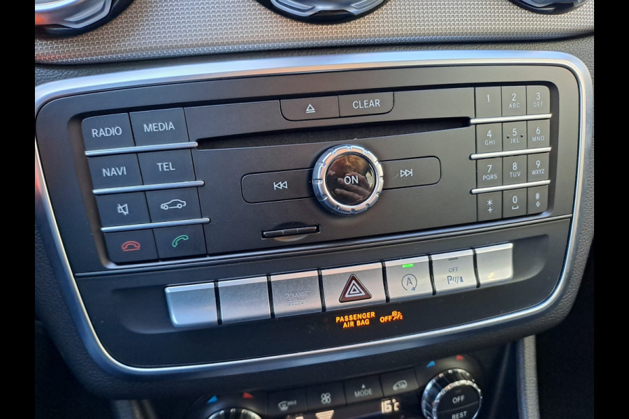 Mercedes-Benz GLA 180 Activity Edition | Navi | Camera | Afn. Trekhaak | Elektr. A. klep | Sportinterieur | Mercedes-Benz GLA 180 Activity Edition | Navi | Camera | Afn. Trekhaak | Elektr. A. klep | Sportinterieur |