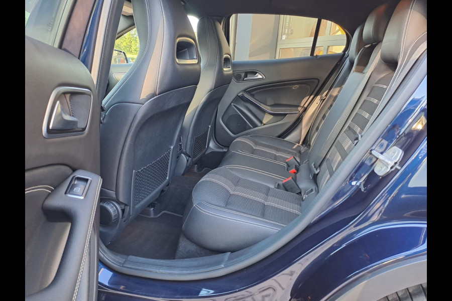 Mercedes-Benz GLA 180 Activity Edition | Navi | Camera | Afn. Trekhaak | Elektr. A. klep | Sportinterieur | Mercedes-Benz GLA 180 Activity Edition | Navi | Camera | Afn. Trekhaak | Elektr. A. klep | Sportinterieur |