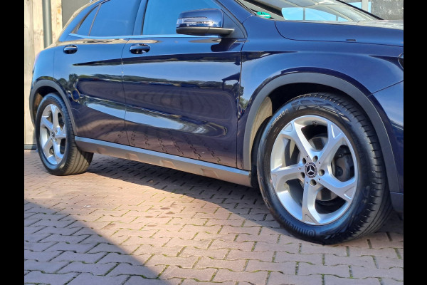 Mercedes-Benz GLA 180 Activity Edition | Navi | Camera | Afn. Trekhaak | Elektr. A. klep | Sportinterieur | Mercedes-Benz GLA 180 Activity Edition | Navi | Camera | Afn. Trekhaak | Elektr. A. klep | Sportinterieur |