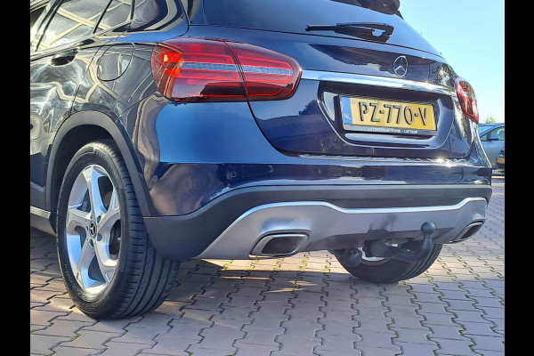 Mercedes-Benz GLA 180 Activity Edition | Navi | Camera | Afn. Trekhaak | Elektr. A. klep | Sportinterieur | Mercedes-Benz GLA 180 Activity Edition | Navi | Camera | Afn. Trekhaak | Elektr. A. klep | Sportinterieur |