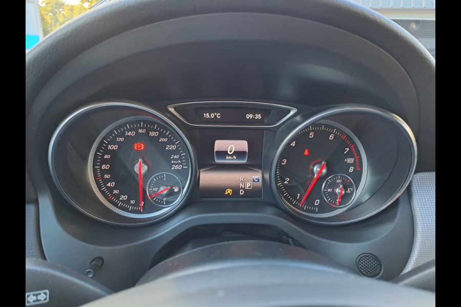 Mercedes-Benz GLA 180 Activity Edition | Navi | Camera | Afn. Trekhaak | Elektr. A. klep | Sportinterieur | Mercedes-Benz GLA 180 Activity Edition | Navi | Camera | Afn. Trekhaak | Elektr. A. klep | Sportinterieur |