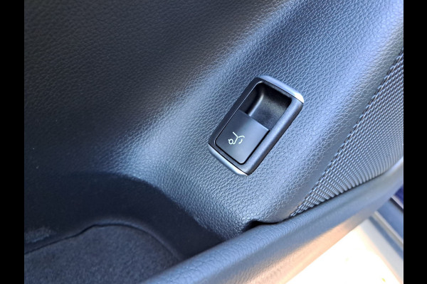 Mercedes-Benz GLA 180 Activity Edition | Navi | Camera | Afn. Trekhaak | Elektr. A. klep | Sportinterieur | Mercedes-Benz GLA 180 Activity Edition | Navi | Camera | Afn. Trekhaak | Elektr. A. klep | Sportinterieur |