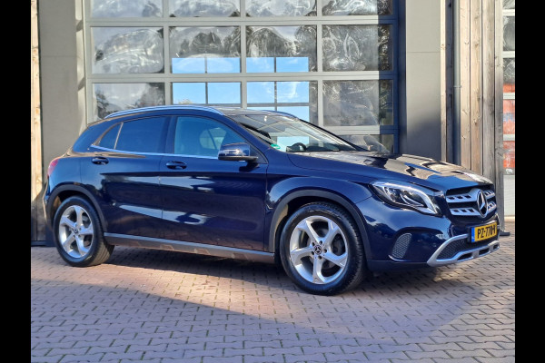 Mercedes-Benz GLA 180 Activity Edition | Navi | Camera | Afn. Trekhaak | Elektr. A. klep | Sportinterieur | Mercedes-Benz GLA 180 Activity Edition | Navi | Camera | Afn. Trekhaak | Elektr. A. klep | Sportinterieur |