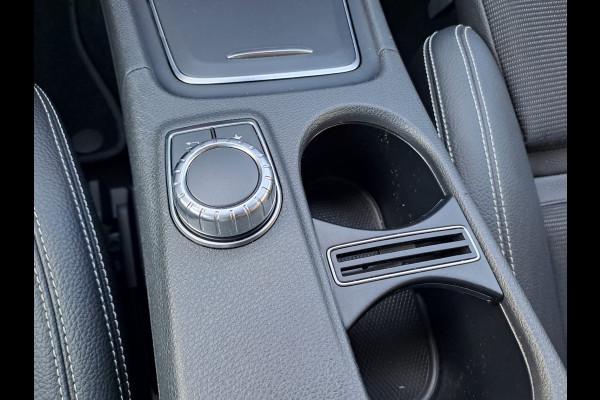 Mercedes-Benz GLA 180 Activity Edition | Navi | Camera | Afn. Trekhaak | Elektr. A. klep | Sportinterieur | Mercedes-Benz GLA 180 Activity Edition | Navi | Camera | Afn. Trekhaak | Elektr. A. klep | Sportinterieur |