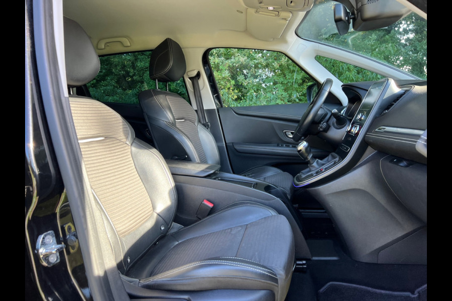Renault Grand Scénic 1.5 dCi Intens Hybrid Assist 7p. Airco