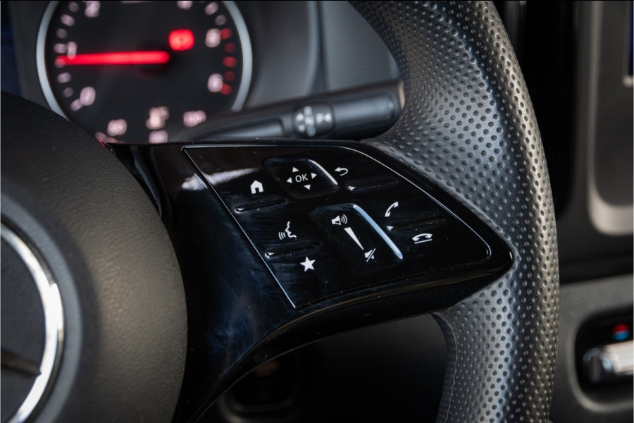 Mercedes-Benz Vito 116 CDI L2 Automaat -19 inch Gloss Black Mercedes-Benz Vito 116 CDI L2 Automaat -19 inch Gloss Black