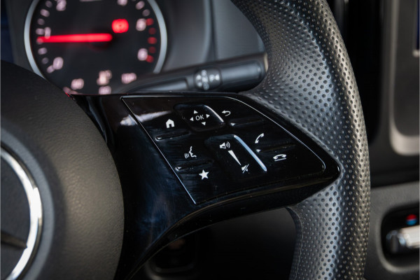 Mercedes-Benz Vito 116 CDI L2 Automaat -19 inch Gloss Black Mercedes-Benz Vito 116 CDI L2 Automaat -19 inch Gloss Black