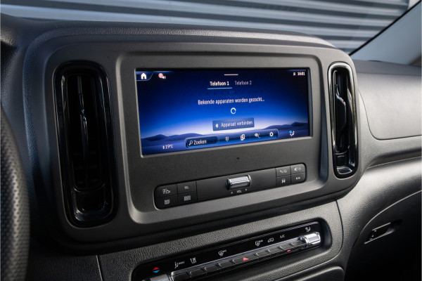 Mercedes-Benz Vito 116 CDI L2 Automaat -19 inch Gloss Black Mercedes-Benz Vito 116 CDI L2 Automaat -19 inch Gloss Black