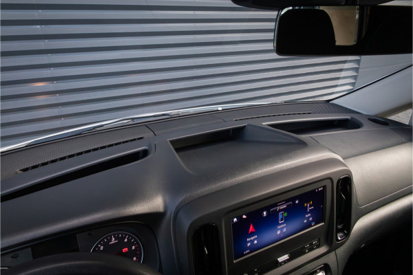 Mercedes-Benz Vito 116 CDI L2 Automaat -19 inch Gloss Black Mercedes-Benz Vito 116 CDI L2 Automaat -19 inch Gloss Black