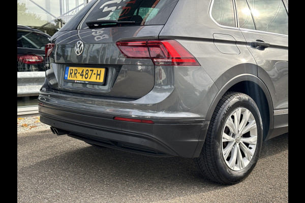 Volkswagen Tiguan 1.4 TSI ACT Comfortline Business | NL- auto | ACC | Clima | Carplay | Navi