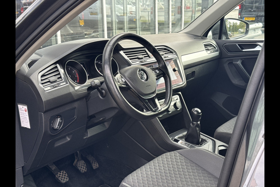 Volkswagen Tiguan 1.4 TSI ACT Comfortline Business | NL- auto | ACC | Clima | Carplay | Navi