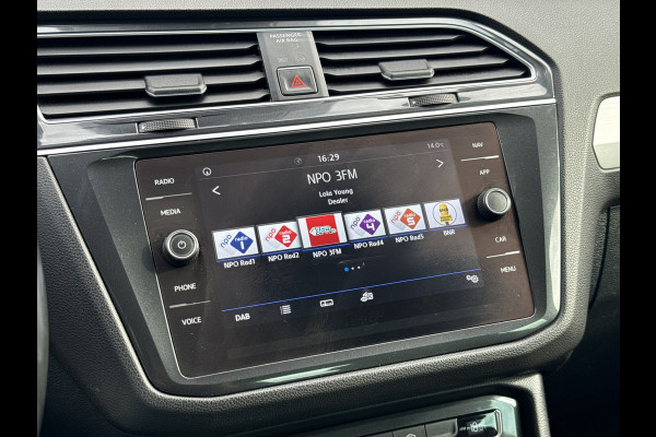 Volkswagen Tiguan 1.4 TSI ACT Comfortline Business | NL- auto | ACC | Clima | Carplay | Navi