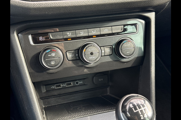 Volkswagen Tiguan 1.4 TSI ACT Comfortline Business | NL- auto | ACC | Clima | Carplay | Navi