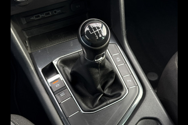 Volkswagen Tiguan 1.4 TSI ACT Comfortline Business | NL- auto | ACC | Clima | Carplay | Navi