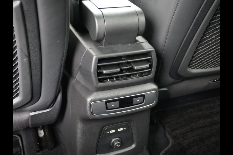 Audi Q4 e-tron 50 82kWh Quattro 300pk Competition S-Line Pano-dak Leer Matrix-Led 21" 77kWh Sonos®-Audio Warmtepomp Adaptive-Cruise HUD Head-Up Assistentie Pack Comfort-plus Pack Dynamic Pack Interieur Pack Keyless Pack Automatisch grootlicht Privacy-Glass Zeer compleet Grote Accu €75.000 nieuw