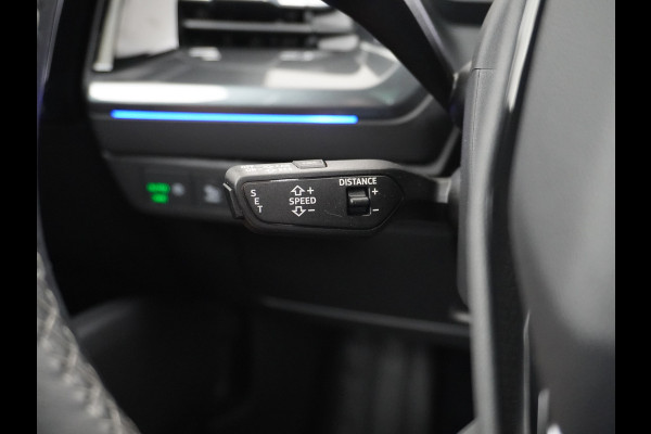 Audi Q4 e-tron 50 82kWh Quattro 300pk Competition S-Line Pano-dak Leer Matrix-Led 21" 77kWh Sonos®-Audio Warmtepomp Adaptive-Cruise HUD Head-Up Assistentie Pack Comfort-plus Pack Dynamic Pack Interieur Pack Keyless Pack Automatisch grootlicht Privacy-Glass Zeer compleet Grote Accu €75.000 nieuw