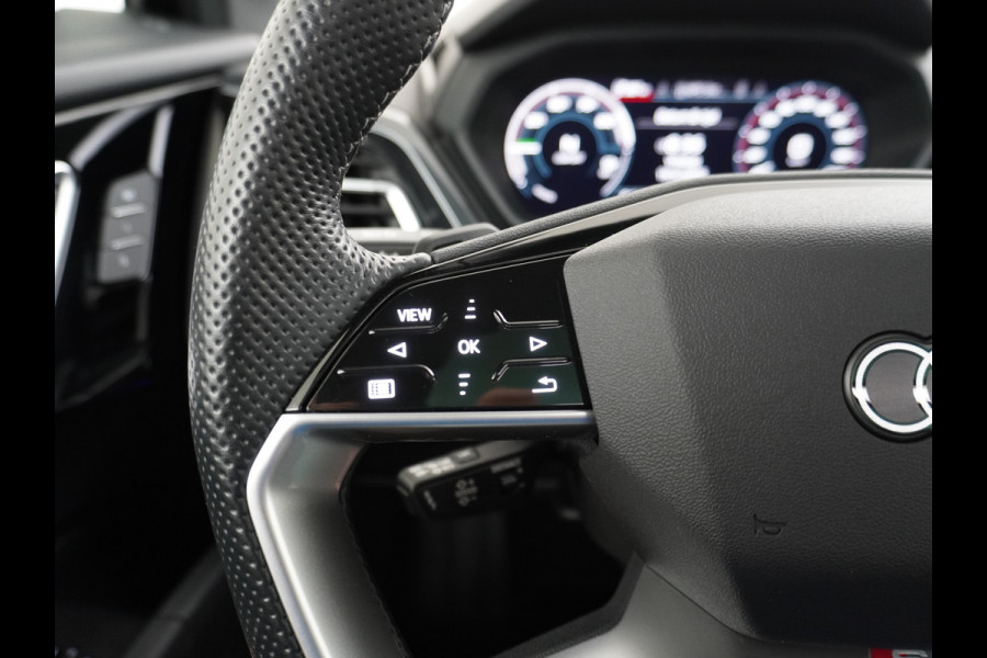 Audi Q4 e-tron 50 82kWh Quattro 300pk Competition S-Line Pano-dak Leer Matrix-Led 21" 77kWh Sonos®-Audio Warmtepomp Adaptive-Cruise HUD Head-Up Assistentie Pack Comfort-plus Pack Dynamic Pack Interieur Pack Keyless Pack Automatisch grootlicht Privacy-Glass Zeer compleet Grote Accu €75.000 nieuw