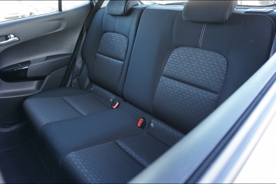 Kia Picanto 67PK DynamicLine CARPLAY | CAMERA | CRUISE | AIRCO | 14'LMV!