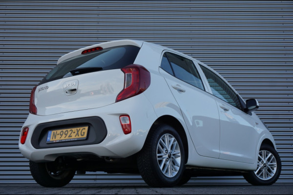Kia Picanto 67PK DynamicLine CARPLAY | CAMERA | CRUISE | AIRCO | 14'LMV!