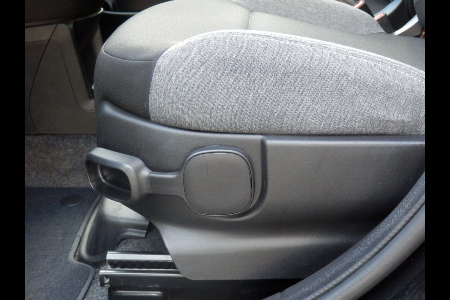 Fiat Panda Hybrid Cross | Airco | Led |